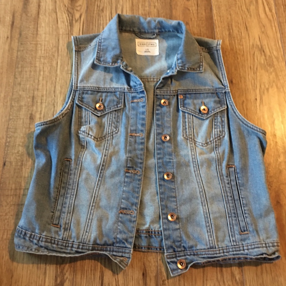 2/$20 Sleeveless denim jacket
